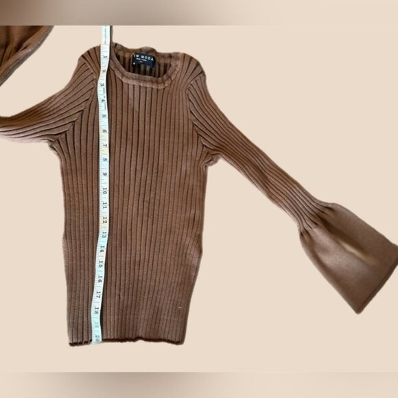 Few Moda Ribbed Bell Sleeve Brown Sweater Blouse - Picture 10 of 10